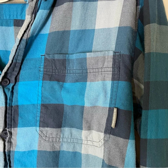 Columbia Out and Back™ II Long Sleeve Button Up Shirt Blue Size Medium - Picture 7 of 7